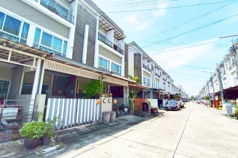 For Sale - Nalin Avenue 3 Ramkhamhaeng, Bangkok