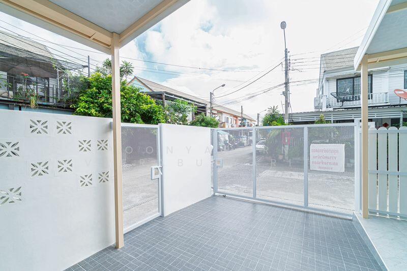 For Sale - Baan Pruksa 54 Klong Tanon-Bangbuathong, Nonthaburi