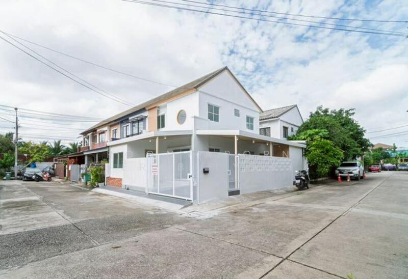 For Sale - Baan Pruksa 54 Klong Tanon-Bangbuathong, Nonthaburi