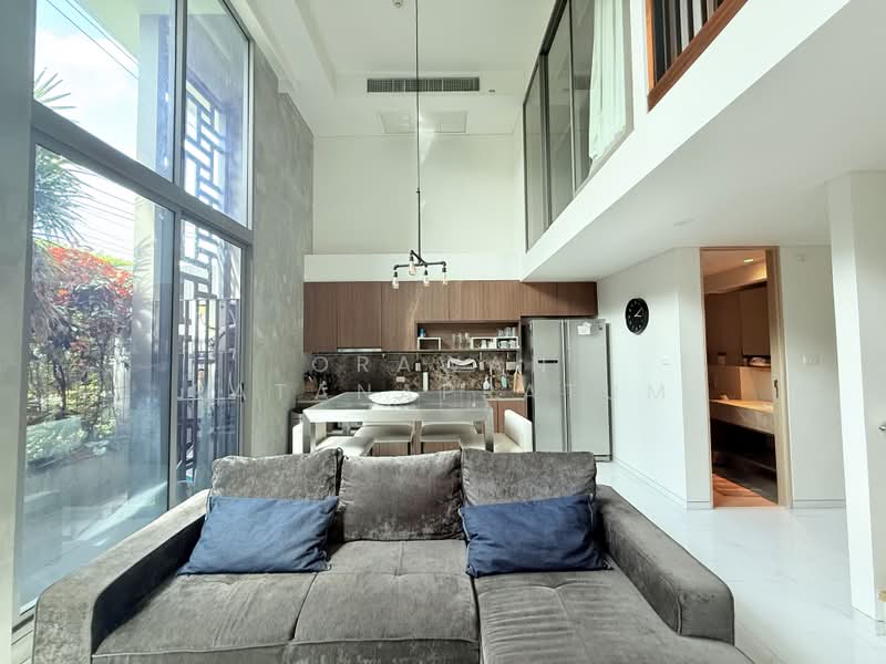 Siamese Thirty Nine, Bangkok, 68 Soi Sukhumvit 39, Sukhumvit Road, Khlong Tan Nua, Watthana, Bangkok, 2 Bedrooms, 102 sqm, Condo For Sale, by Orawan Ratanapratum, 500015456 - DDproperty.com