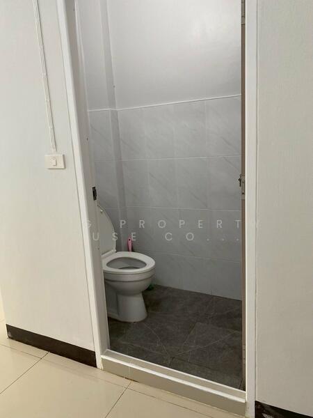 For Rent - RM328 ให้เช่า ทาวน์เฮ้าส์ 3 ชั้น ประชาราษฎร์บำเพ็ญ ห้วยขวาง ไม่รับจดทะเบียนบริษัท, Bangkok