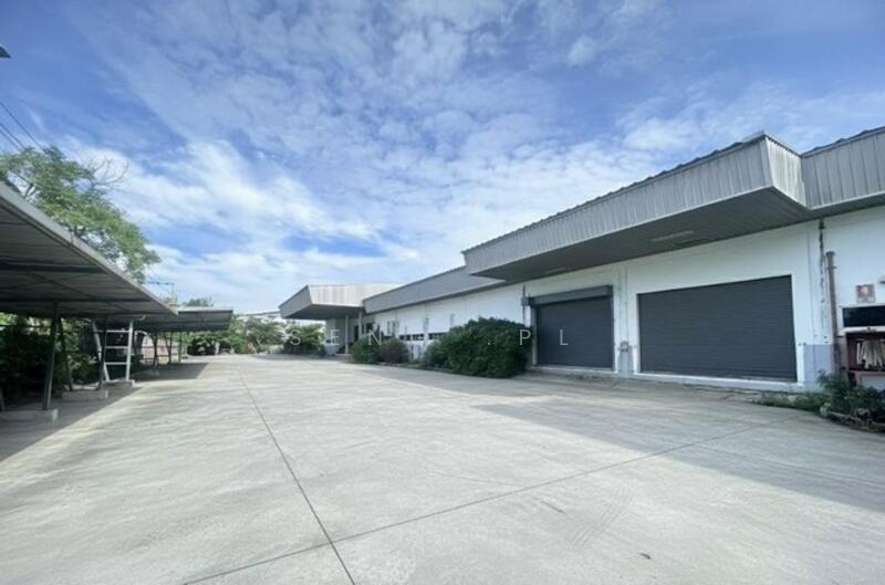 For Sale - ขายโรงงานพร้อมอาคาร 3ชั้น ในกรุงเทพมหานคร พื้นที่สีม่วงแขวงทับยาว ลาดกระบัง, Bangkok