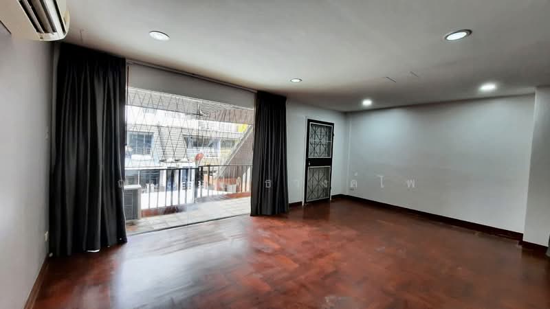 Waratorn Ville, Bangkok, Soi Rerktrilak, Suan Luang, Bangkok, 5 Bedrooms, 300 sqm, Townhouse For Rent, by ณปภัช ธวงค์ไพ, 500015759 - DDproperty.com