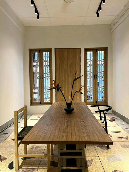 ให้เช่า - 2-Br Townhouse near BTS Sanam Pao (2384339), กรุงเทพ