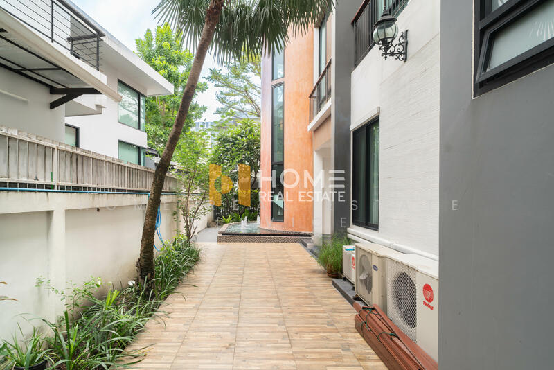 For Sale - Noble Residence Pattanakarn, Bangkok