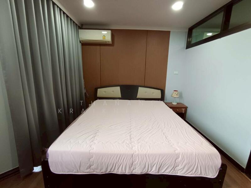 Supalai Place Sukhumvit 39, Bangkok, 175-179 Soi Sukhumvit 39 Sukhumvit Road, Khlong Tan Nua, Watthana, Bangkok, 1 Bedroom, 50 sqm, Condo For Sale, by Thananit Kraikhiriwat, 500016242 - DDproperty.com