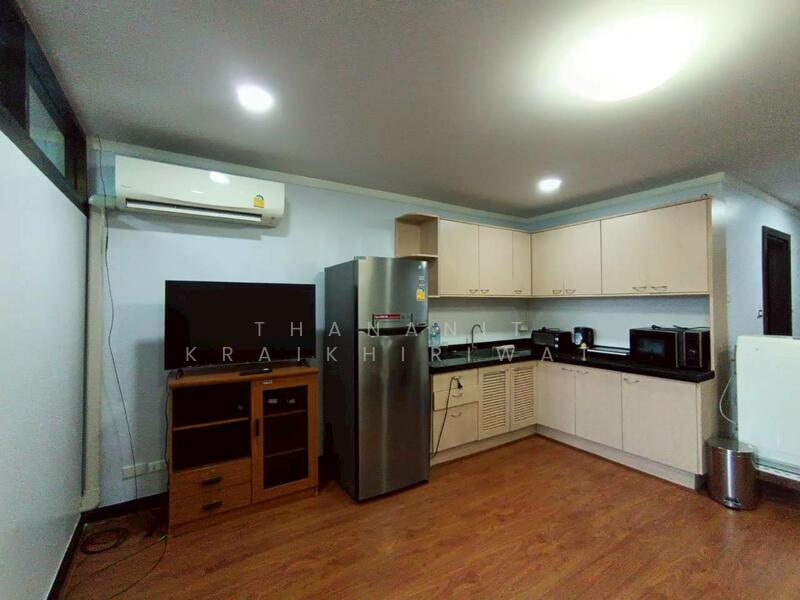 Supalai Place Sukhumvit 39, Bangkok, 175-179 Soi Sukhumvit 39 Sukhumvit Road, Khlong Tan Nua, Watthana, Bangkok, 1 Bedroom, 50 sqm, Condo For Sale, by Thananit Kraikhiriwat, 500016242 - DDproperty.com