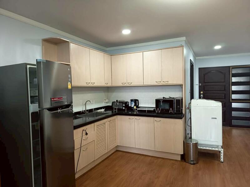 Supalai Place Sukhumvit 39, Bangkok, 175-179 Soi Sukhumvit 39 Sukhumvit Road, Khlong Tan Nua, Watthana, Bangkok, 1 Bedroom, 50 sqm, Condo For Sale, by Thananit Kraikhiriwat, 500016242 - DDproperty.com