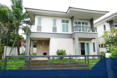 ขาย - Sirikarn 3 The Grand Living Bangyai : สิริกานต์ 3 เดอะ แกรนด์ ลิฟวิ่ง บางใหญ่, นนทบุรี