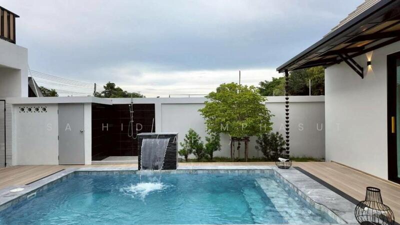 For Sale - Modern Luxury Minimalist Pool Villa, Chon Buri (Pattaya)