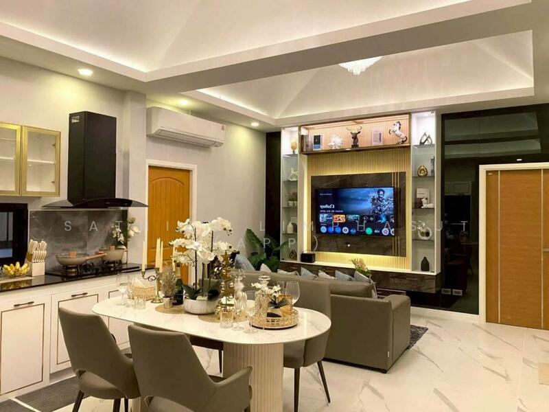 For Sale - Modern Luxury Minimalist Pool Villa, Chon Buri (Pattaya)