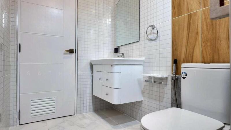 For Sale - Modern Luxury Minimalist Pool Villa, Chon Buri (Pattaya)