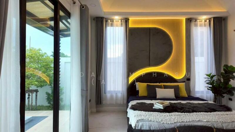 For Sale - Modern Luxury Minimalist Pool Villa, Chon Buri (Pattaya)