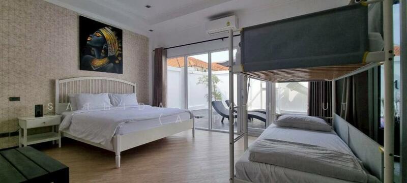 For Rent - Pool Villa In Pratumnak Hill, Chon Buri (Pattaya)