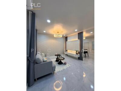 ขาย - 2-Storey Townhouse for Sale in Siam Country Club, ชลบุรี