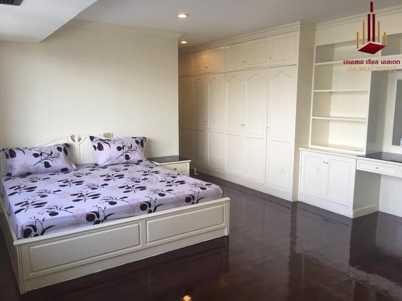 Oriental Towers, Bangkok, 25 Soi Ekkamai 12, Ekkamai Road, Khlong Tan Nua, Watthana, Bangkok, 5 Bedrooms, 452 sqm, Condo For Sale, by JSA REAL ESTATE, 500016500 - DDproperty.com