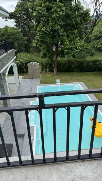 วิวสระจากเทอเรสชั้น2