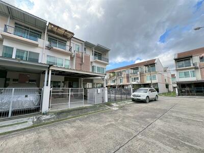 ขาย - บ้านใหม่ รามอินทรา-คู้บอน (Baan Mai Ramintra-Khubon), กรุงเทพ