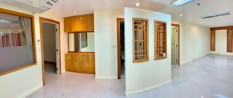 For Rent - State Tower, Bangkok