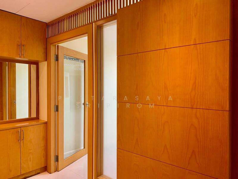 For Rent - State Tower, Bangkok