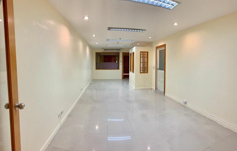 For Rent - State Tower, Bangkok