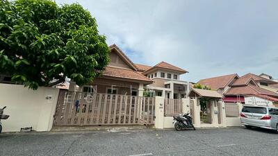 ขาย - หมู่บ้านสิริศา 16, ชลบุรี