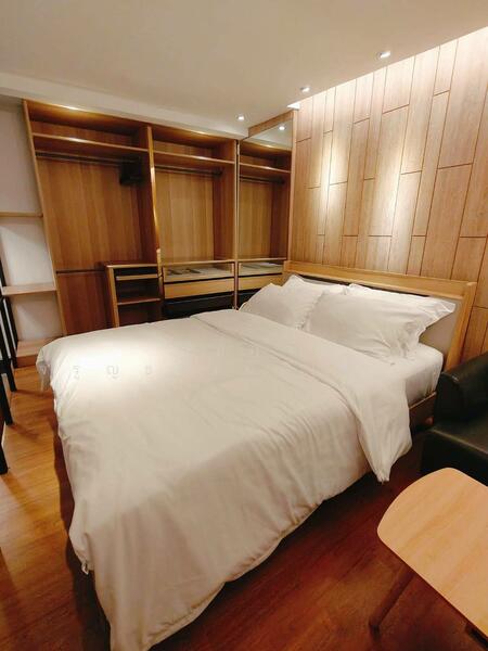 For Sale - เซอร์วิสอพาร์ตเมนต์ 5 ชั้น ติดถนนกาญจนาภิเษก ปากซอยวัดพระเงิน, Nonthaburi