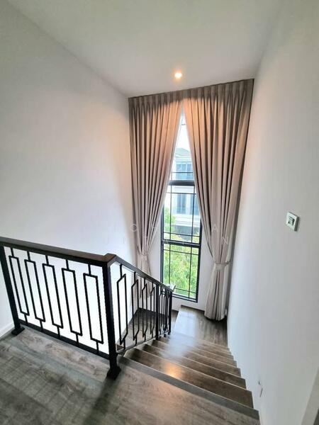 The Sonne Srinakarin-Bangna, Bangkok, Soi Chumchon Mahat Thai 3, Bangna-Trad Road, Dok Mai, Prawet, Bangkok, 4 Bedrooms, 245 sqm, Single Detached House For Sale, by Nichapa Nuntapun, 500017171 - DDproperty.com