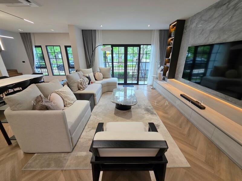Centro Bangna, Samut Prakan, 111 Soi 3, Bang Kaeo, Bang Plee, Samut Prakan, 4 Bedrooms, 303 sqm, Single Detached House For Rent, by Nichapa Nuntapun, 500017182 - DDproperty.com