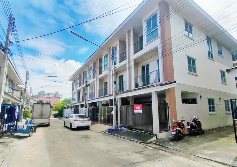 For Sale - หมู่บ้านญาดา บางปะกง, Chachoengsao