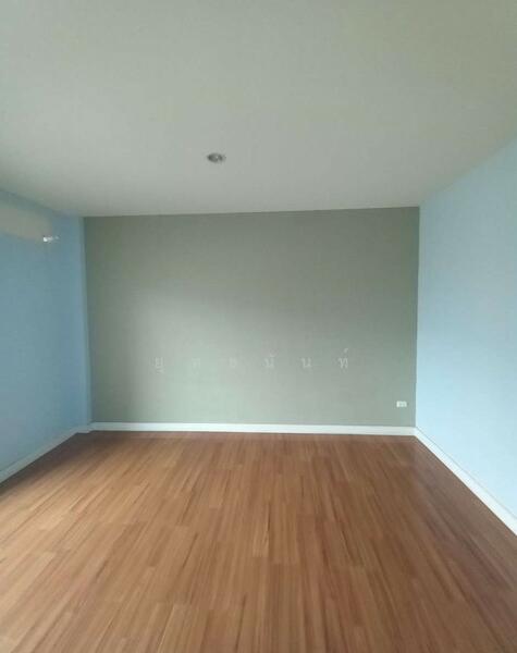 ขาย - Nalin Avenue 2 : นลิน อเวนิว 2, กรุงเทพ