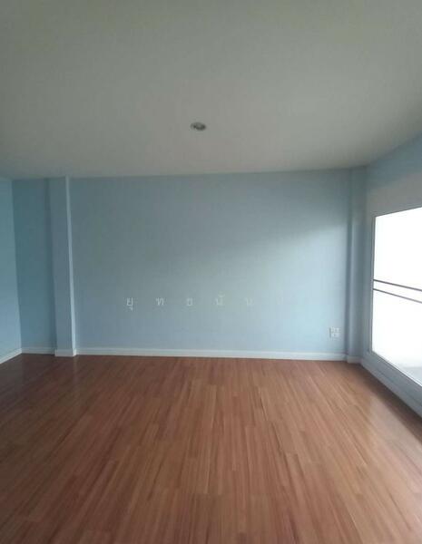 ขาย - Nalin Avenue 2 : นลิน อเวนิว 2, กรุงเทพ