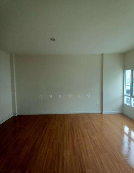 ขาย - Nalin Avenue 2 : นลิน อเวนิว 2, กรุงเทพ