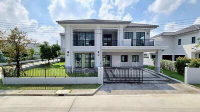 ขาย - บ้านเดี่ยวโครงการ ลัดดารมย์ พุทธมณฑล สาย 3, กรุงเทพ