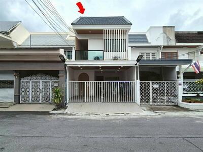 ขาย - พรไพลิน ลาดพร้าว 35/1, กรุงเทพ