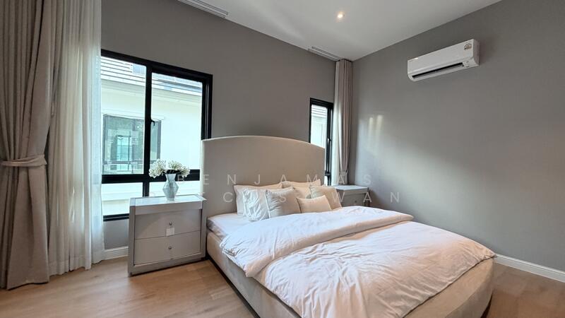 Narinsiri Rama 9-Krungthep Kreetha, Bangkok, Saphan Sung, Saphan Sung, Bangkok, 4 Bedrooms, 330 sqm, Single Detached House For Rent, by Benjamas Petchsuwan, 500017872 - DDproperty.com