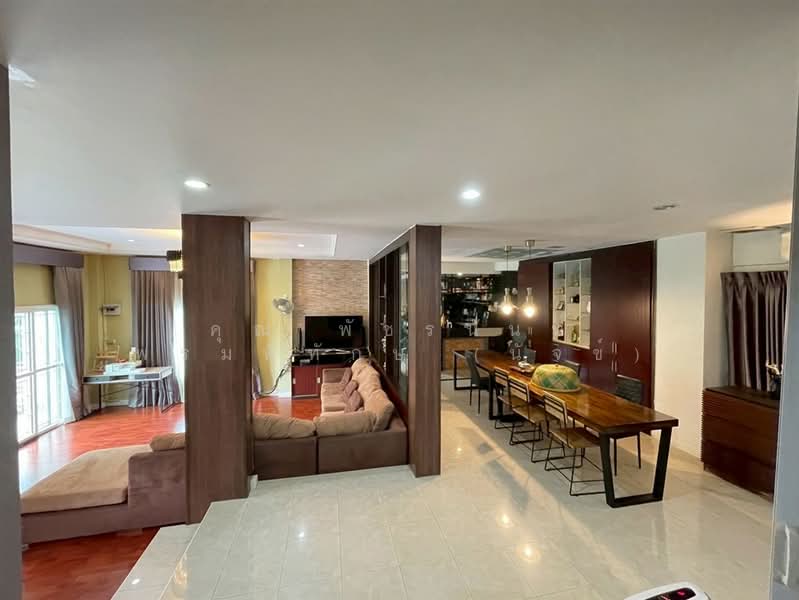 Maneerin Exclusive Park Rangsit : มณีรินทร์ เอ็กซ์คลูซีฟ พาร์ค รังสิต, ปทุมธานี, บ้านกลาง, เมืองปทุมธานี, ปทุมธานี, 300 ตร.ม., บ้านเดี่ยว ขาย, โดย คุณ พัชรนันท์ พรมพิทักษ์ (นัจข์), 500017935 - DDproperty.com