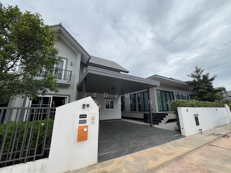 For Sale - 4 Bedrooms Single Detached House เฉลิมพระเกียรติ, That Na Weng, Muang Sakon Nakhon, Sakon Nakhon