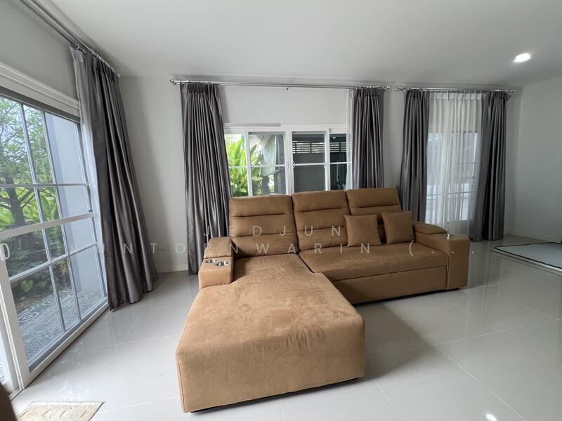 For Sale - 4 Bedrooms Single Detached House เฉลิมพระเกียรติ, That Na Weng, Muang Sakon Nakhon, Sakon Nakhon