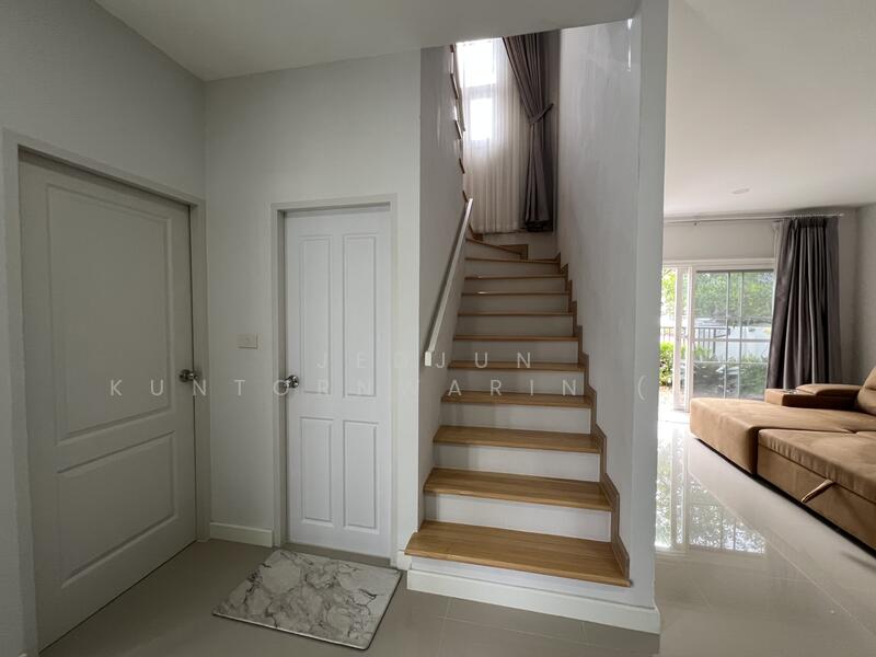 For Sale - 4 Bedrooms Single Detached House เฉลิมพระเกียรติ, That Na Weng, Muang Sakon Nakhon, Sakon Nakhon