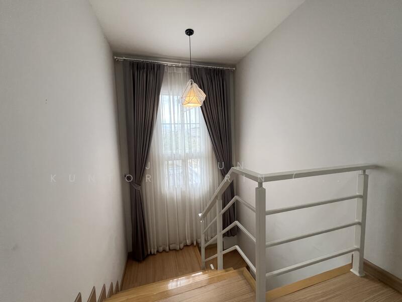 For Sale - 4 Bedrooms Single Detached House เฉลิมพระเกียรติ, That Na Weng, Muang Sakon Nakhon, Sakon Nakhon