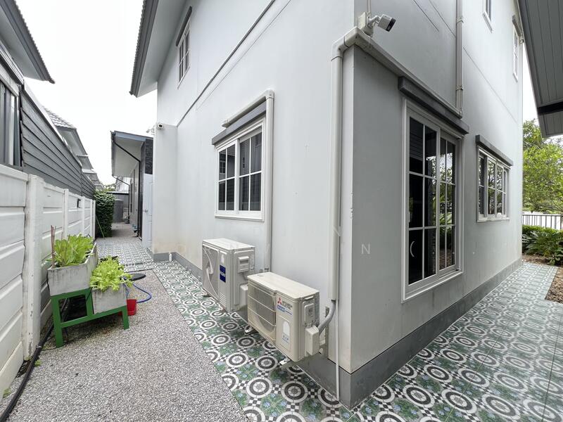 For Sale - 4 Bedrooms Single Detached House เฉลิมพระเกียรติ, That Na Weng, Muang Sakon Nakhon, Sakon Nakhon