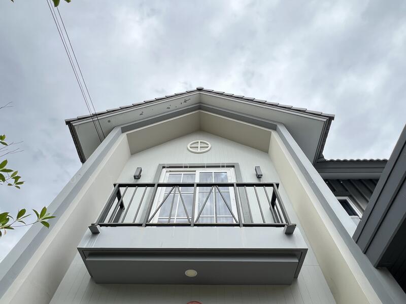 For Sale - 4 Bedrooms Single Detached House เฉลิมพระเกียรติ, That Na Weng, Muang Sakon Nakhon, Sakon Nakhon