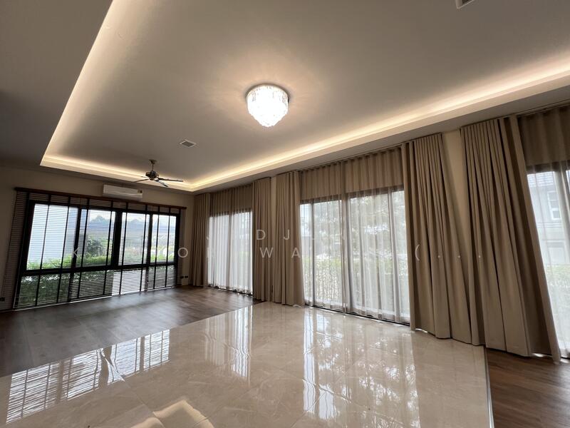 For Sale - 4 Bedrooms Single Detached House เฉลิมพระเกียรติ, That Na Weng, Muang Sakon Nakhon, Sakon Nakhon