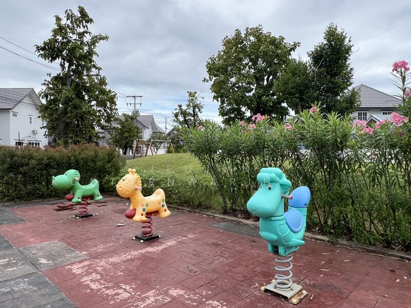 For Sale - 4 Bedrooms Single Detached House เฉลิมพระเกียรติ, That Na Weng, Muang Sakon Nakhon, Sakon Nakhon