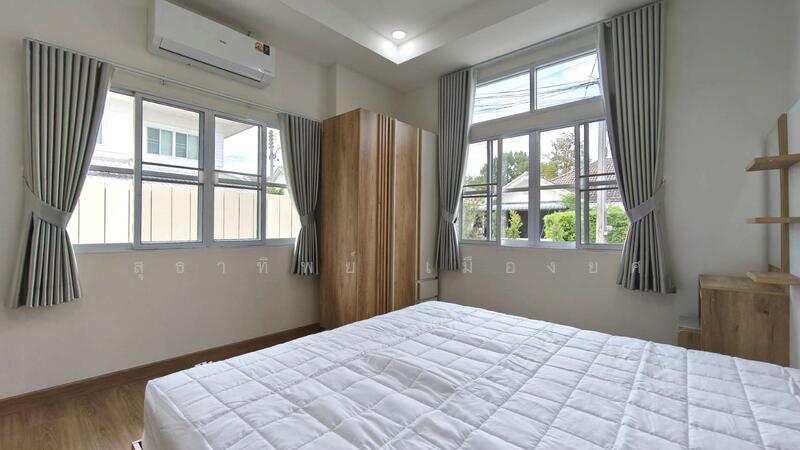 For Rent - 3 Bedrooms Single Detached House Su Thep, Muang Chiang Mai, Chiang Mai