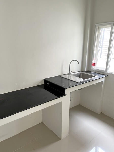 เซนโทร พระราม 9-มอเตอร์เวย์ บ้านเดี่ยว คุณภาพ จาก AP ราคาดี! ริมถนน, Bangkok, Khlong Song Ton Nun, Lat Krabang, Bangkok, 4 Bedrooms, 175 sqm, Single Detached House For Sale, by วรินทร กูลจีรัง, 500018415 - DDproperty.com