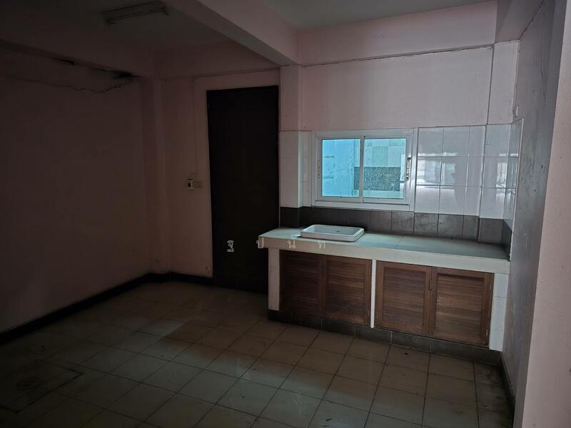 ขาย - ตึกแถว-อาคารพาณิชย์ สุรศักดิ์, ศรีราชา, ชลบุรี