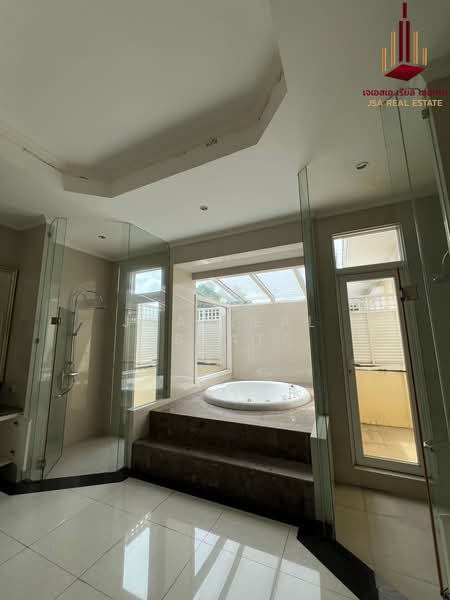 The Royal Residence, Bangkok, Prasert - Manukitch Road, Chorake Bua, Lat Phrao, Bangkok, 4 Bedrooms, 1,154 sqm, Single Detached House For Sale, by JSA REAL ESTATE, 500018634 - DDproperty.com