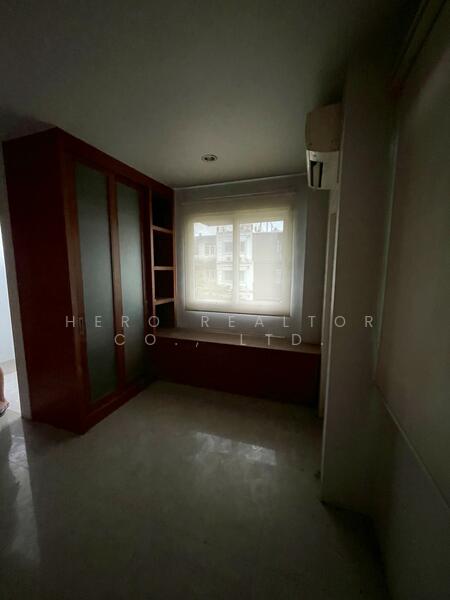 For Rent Bangkok Home Office Town In Town Lat phrao Wang Thonglang BRE26136, กรุงเทพ, พลับพลา, วังทองหลาง, กรุงเทพ, 250 ตร.ม., สำนักงาน ให้เช่า, โดย Hero Realtor Co., Ltd., 500018708 - DDproperty.com